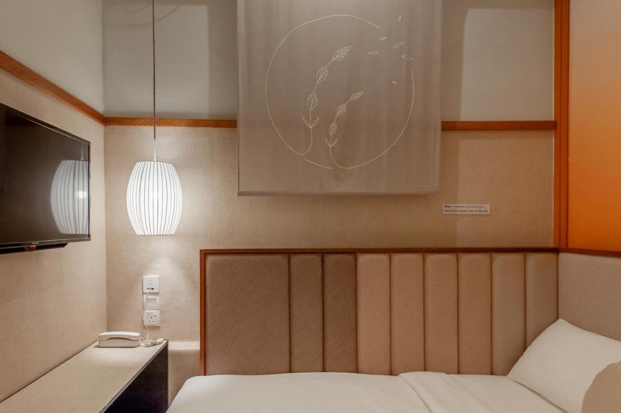 Bunk & Bilik Hotel Sri Petaling Kuala Lumpur Dış mekan fotoğraf